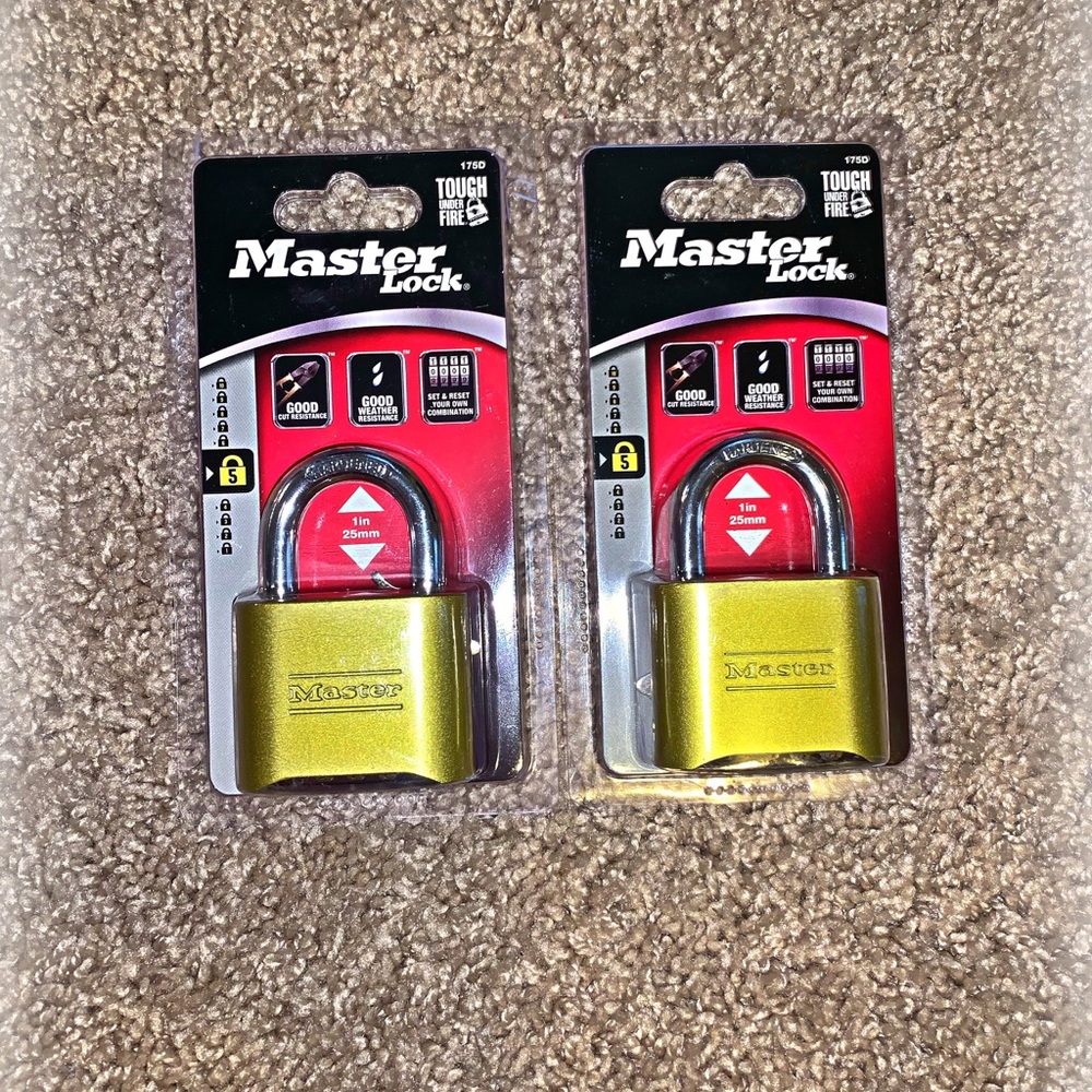 Master Lock (Bundle) - Picture 3 of 8